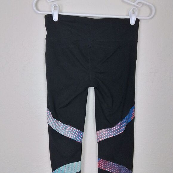 GapFit Gfast Athletic Leggings XS Black Yoga Pant Compression Mid Rise Ankle - Picture 5 of 8